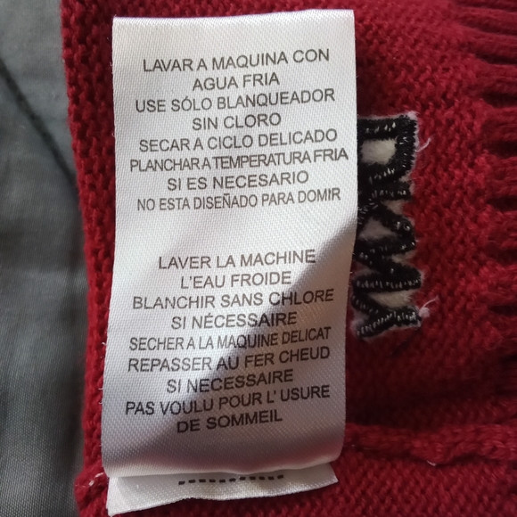 Boys DKNY Red Mock Neck Sweater Ribbed / Cable Knit Style Black Trim 100% Cotton - Picture 13 of 13